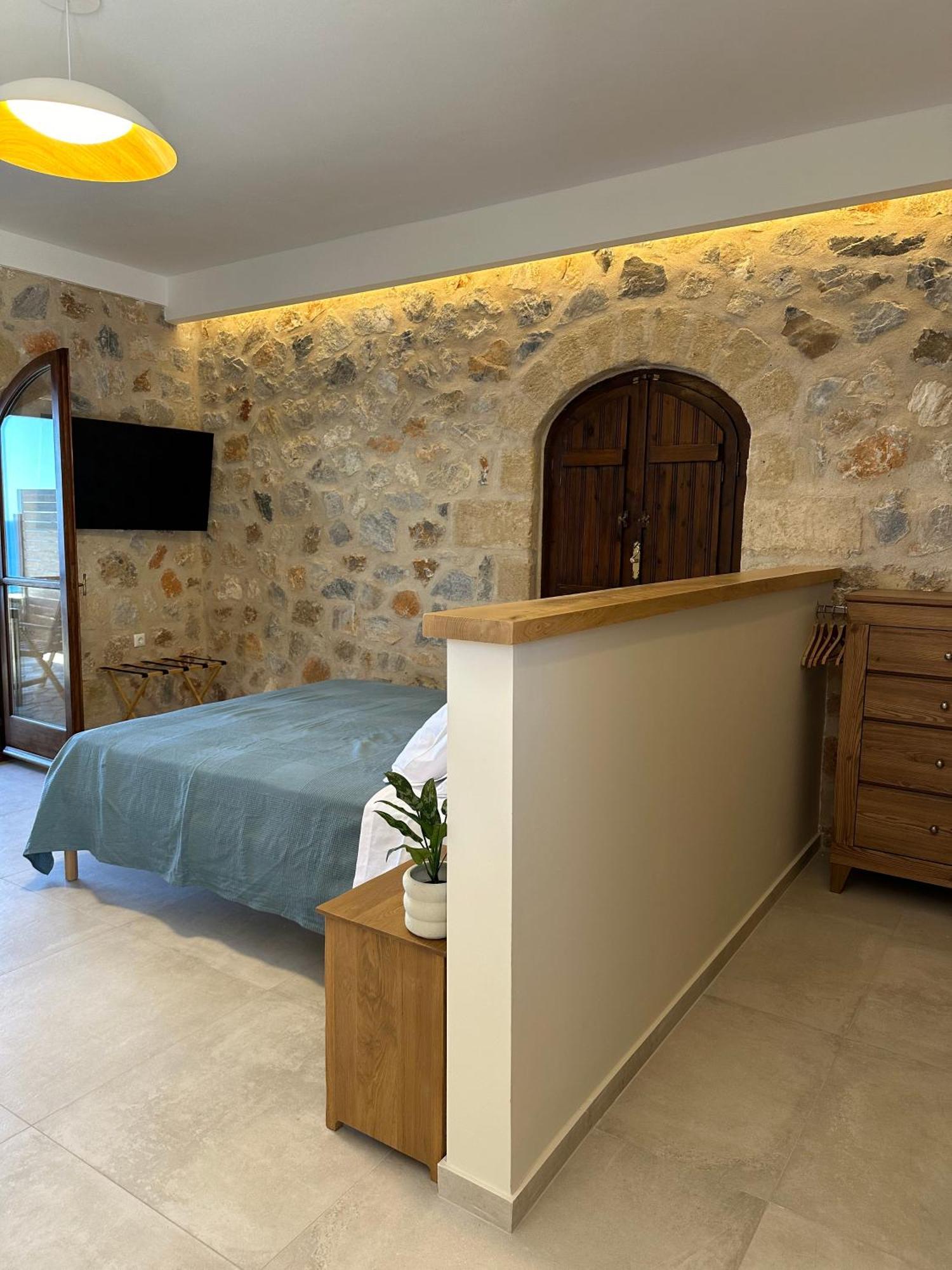 Papanestoras Apartments Kardamíli Kültér fotó