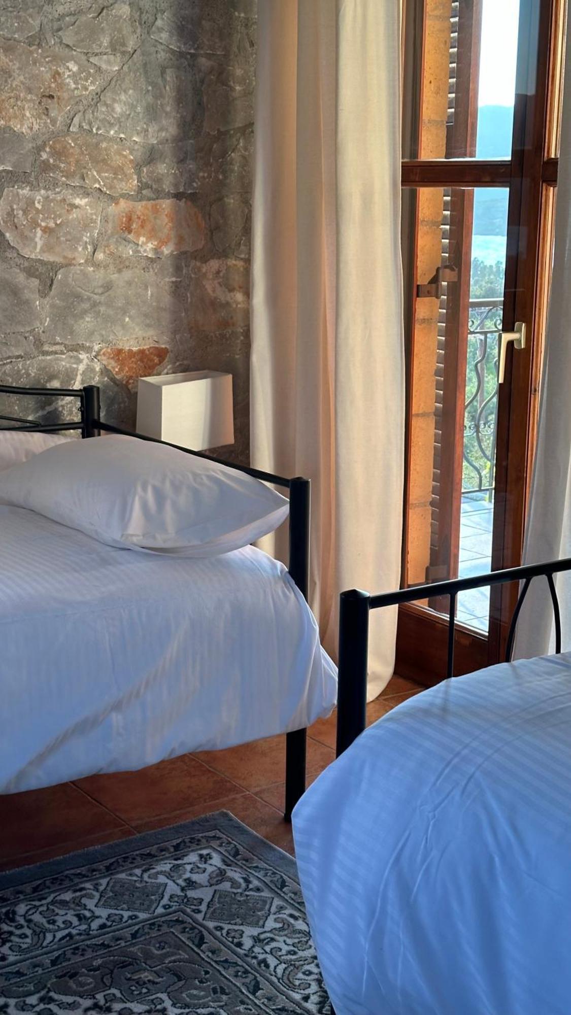 Papanestoras Apartments Kardamíli Kültér fotó